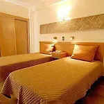 Apartment Olhos D'agua 3*