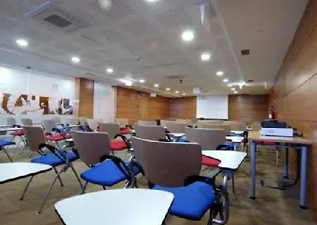 公寓 Olhos D'agua 3*